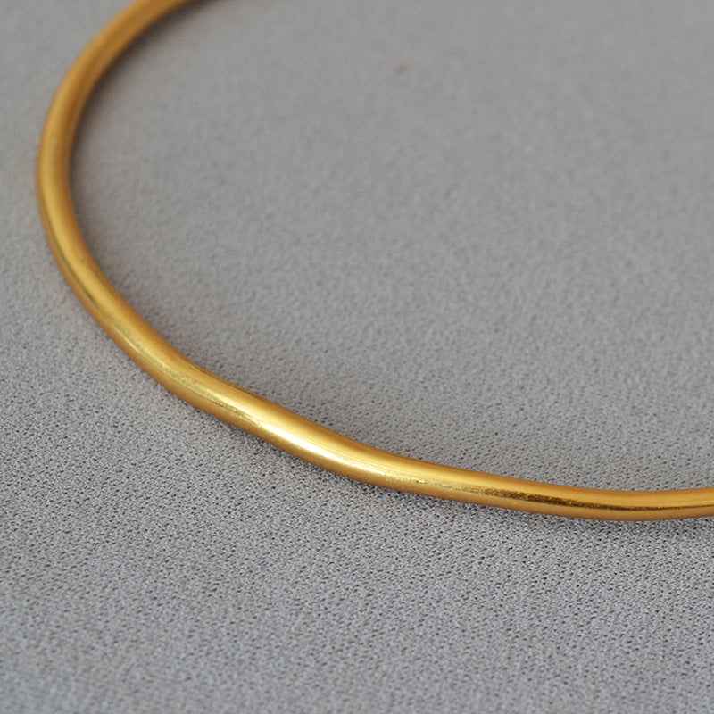 Minimalist Irregular Line Choker - Crystalory