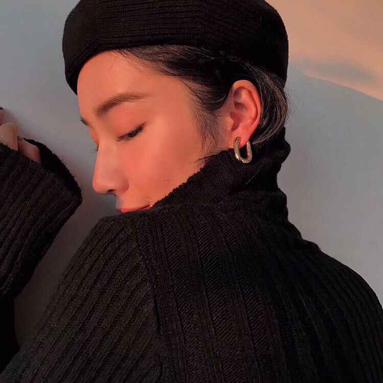Minimalist U-Shaped Hoop Earrings - Crystalory