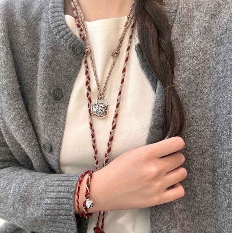 Handmade Bird Pendant Rope Necklace - Crystalory