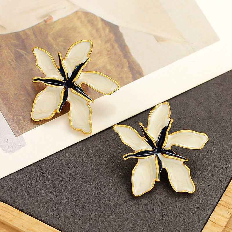 Vintage Enamel Floral Earrings - Crystalory