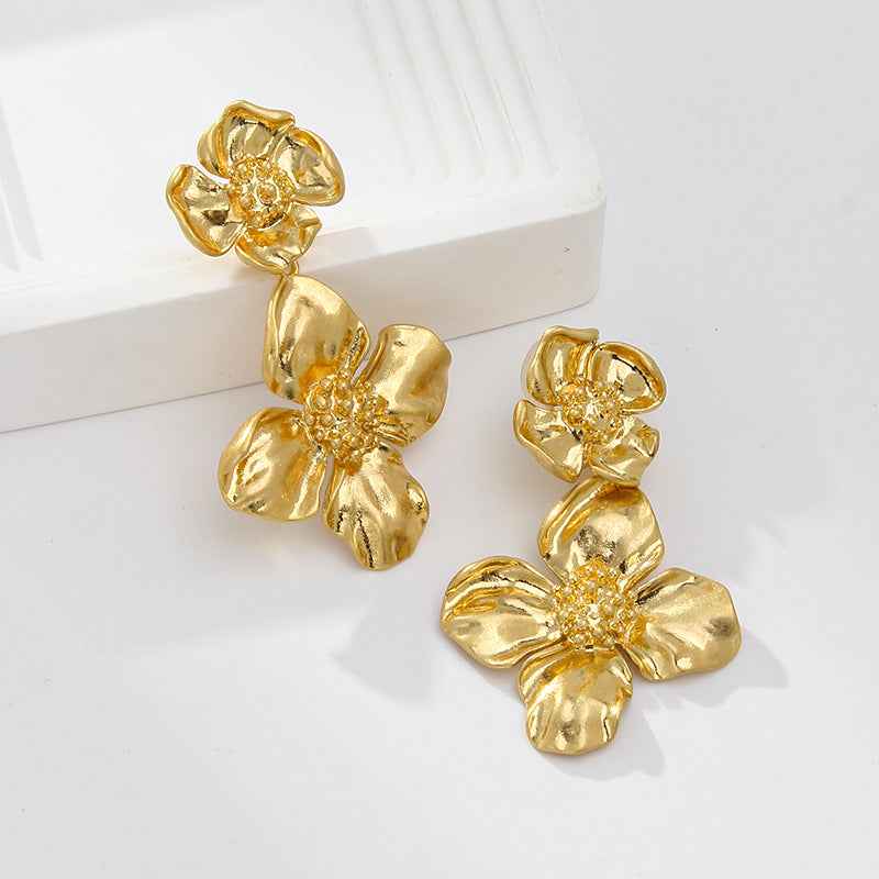 Vintage Floral Statement Earrings - Crystalory
