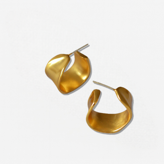 Japanese Retro C-Shaped Hoop Earrings - Crystalory