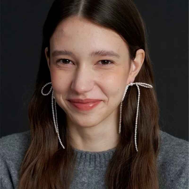 Elegant Bow Pearl Earrings with Tassel - Crystalory