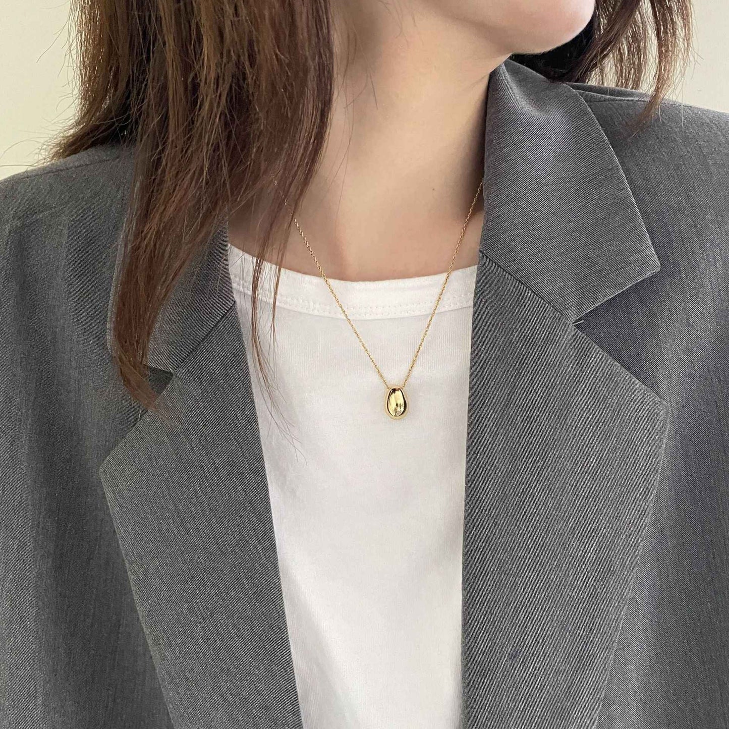 Gold Teardrop Pendant Necklace - Crystalory