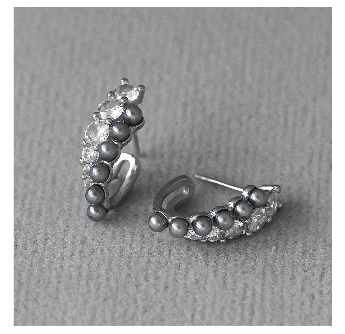 Gray Pearl Pendant Necklace - Crystalory