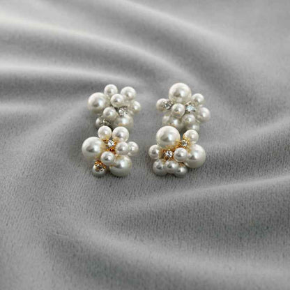 Bouquet Pearl Earrings - Crystalory