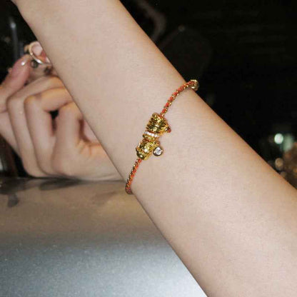 سوار حبل أحمر محظوظ مع عملات ذهبية - سوار سحر سنة الأفعى الأبراج للنساء