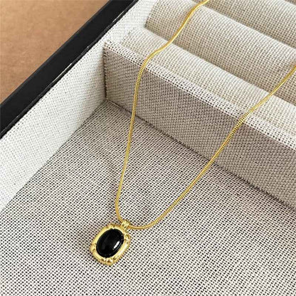Black Onyx Pendant Necklace - Crystalory