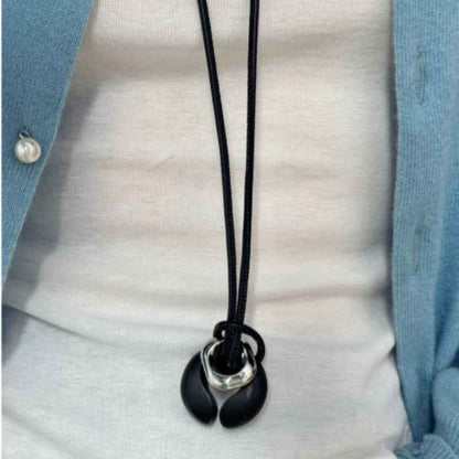 Wood Circle Pendant Necklace - Crystalory