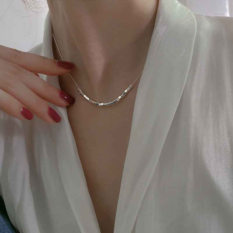Minimalist Silver Cube Choker Necklace - Crystalory