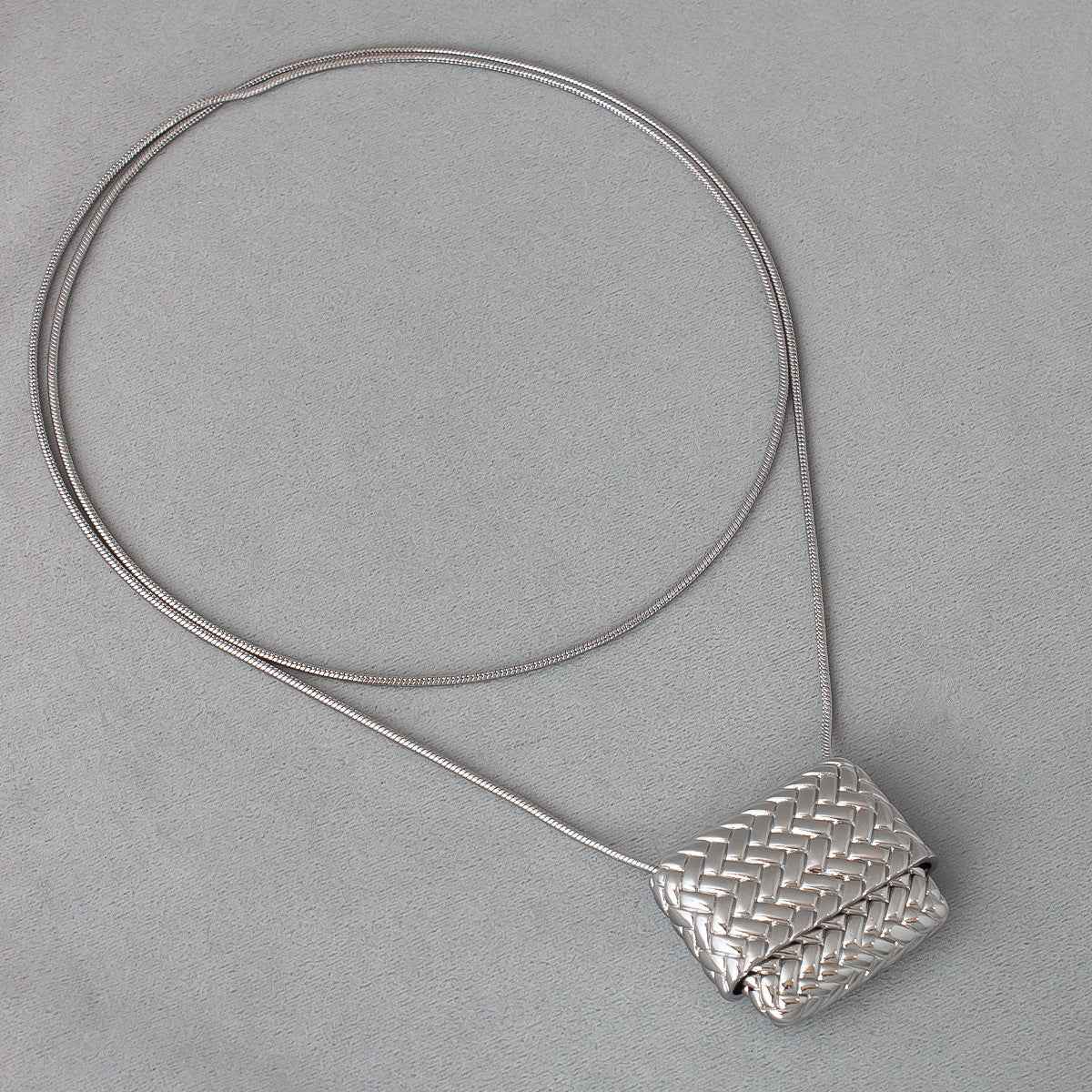 Silver Woven Bag Pendant Necklace - Crystalory