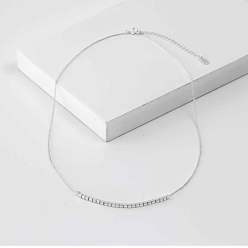Minimalist Silver Cube Choker Necklace - Crystalory