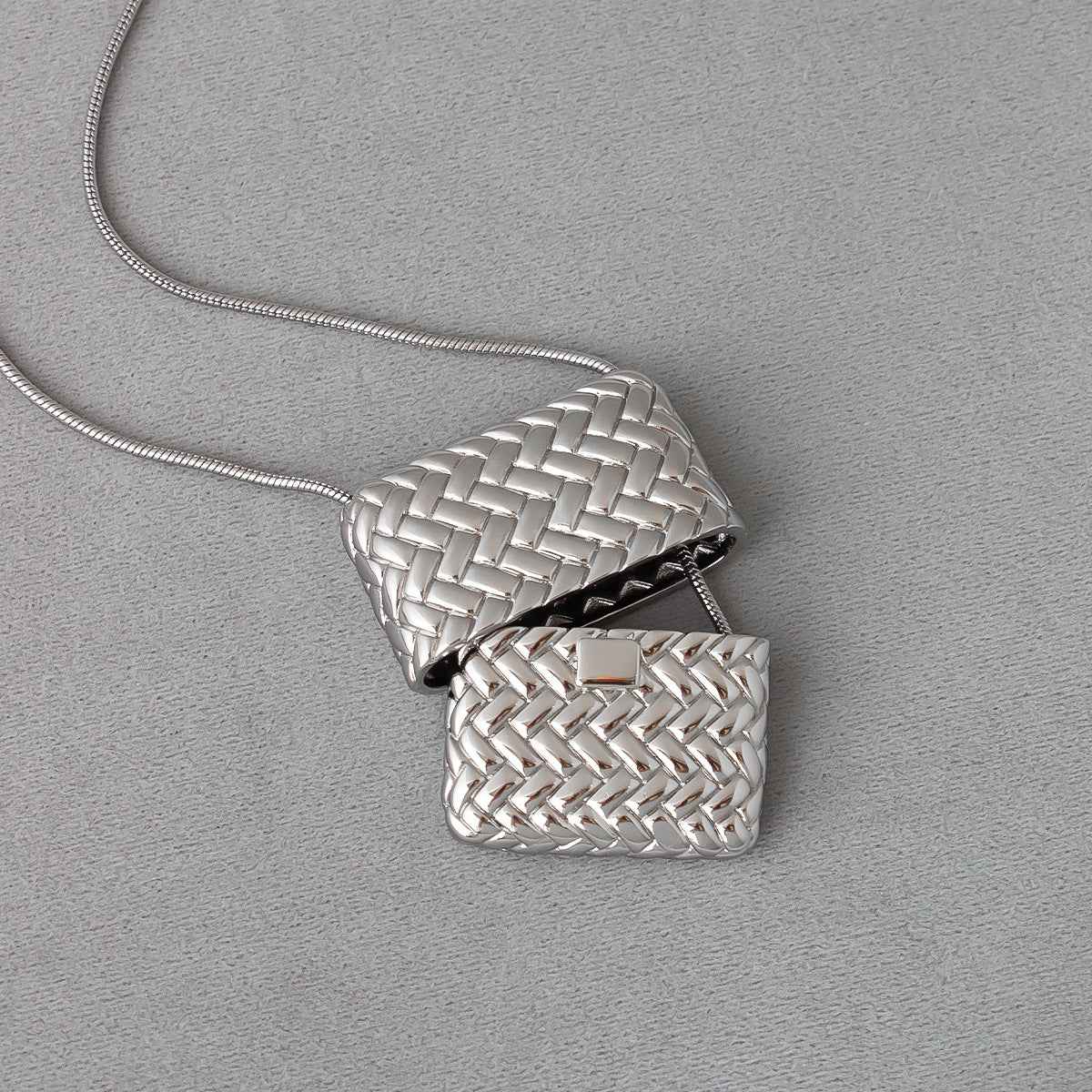 Silver Woven Bag Pendant Necklace - Crystalory