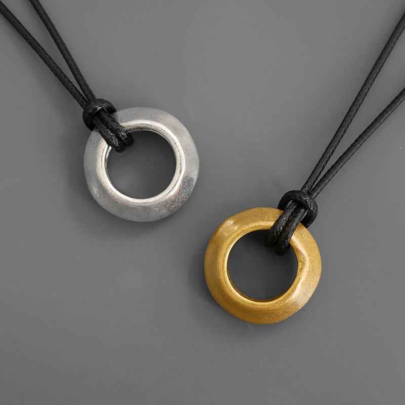 Vintage Circle Pendant Necklace - Crystalory