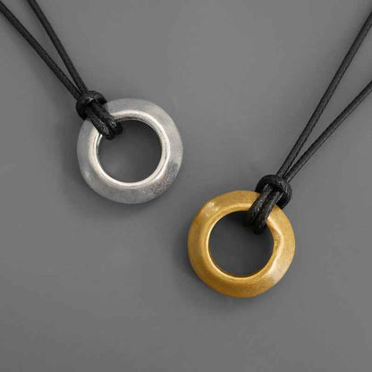 Vintage Circle Pendant Necklace - Crystalory